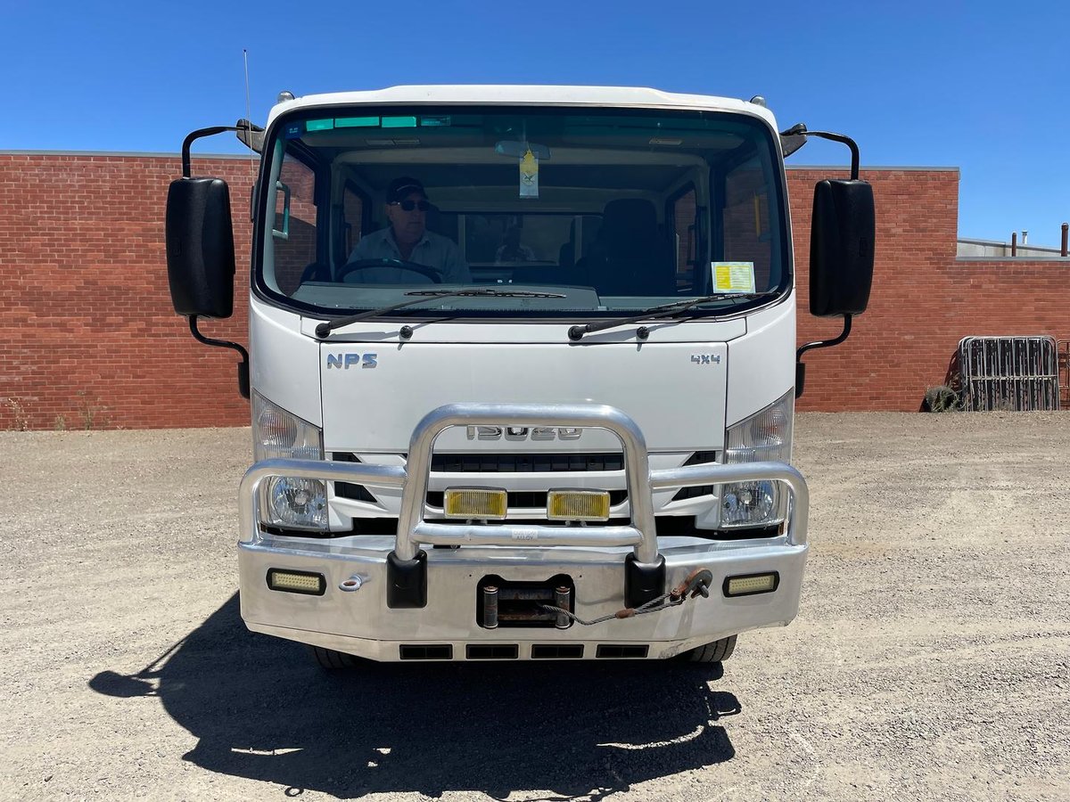 2019 Isuzu N Series NPS 75/45-155 image 2