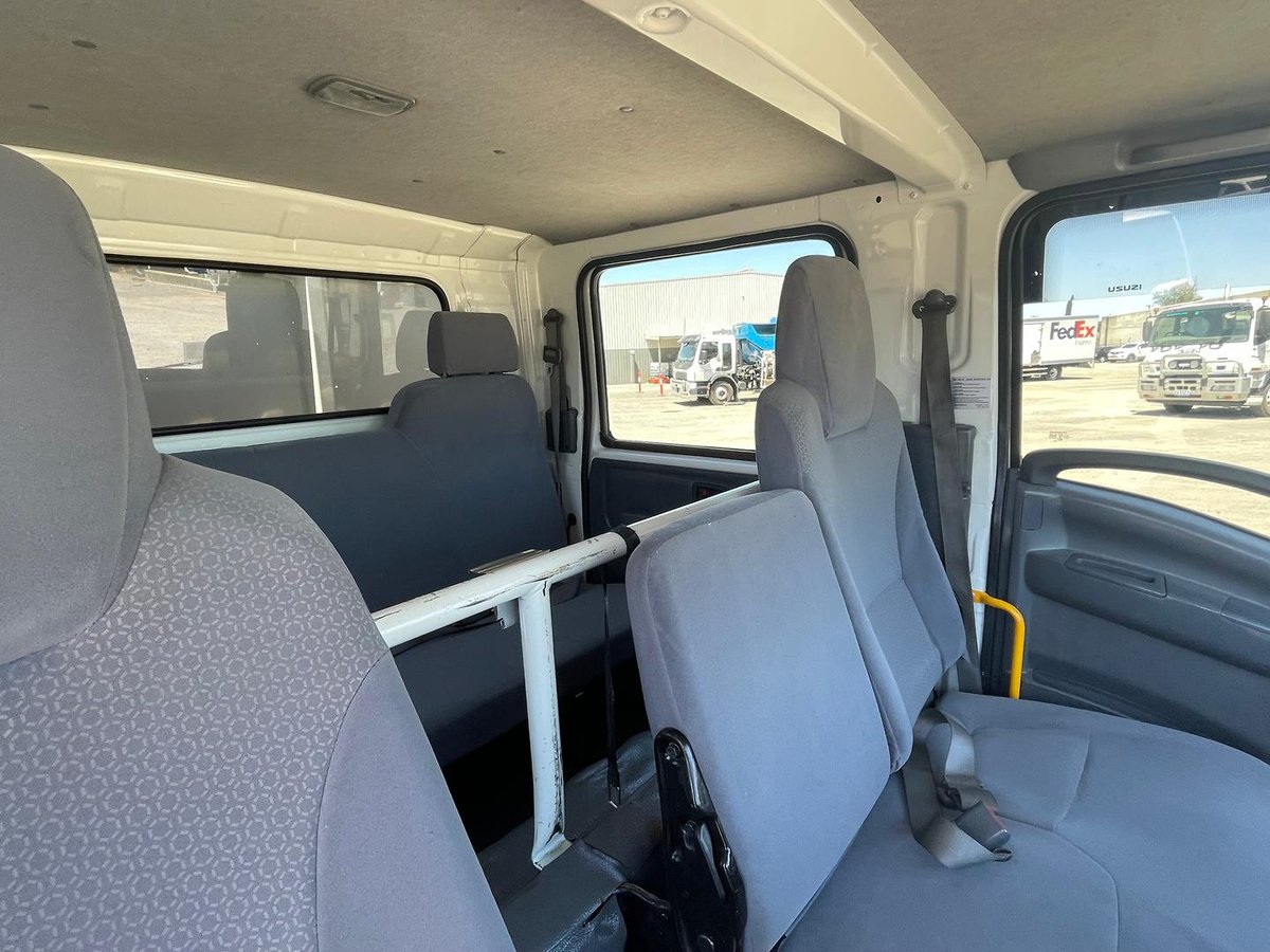 2019 Isuzu N Series NPS 75/45-155 image 20