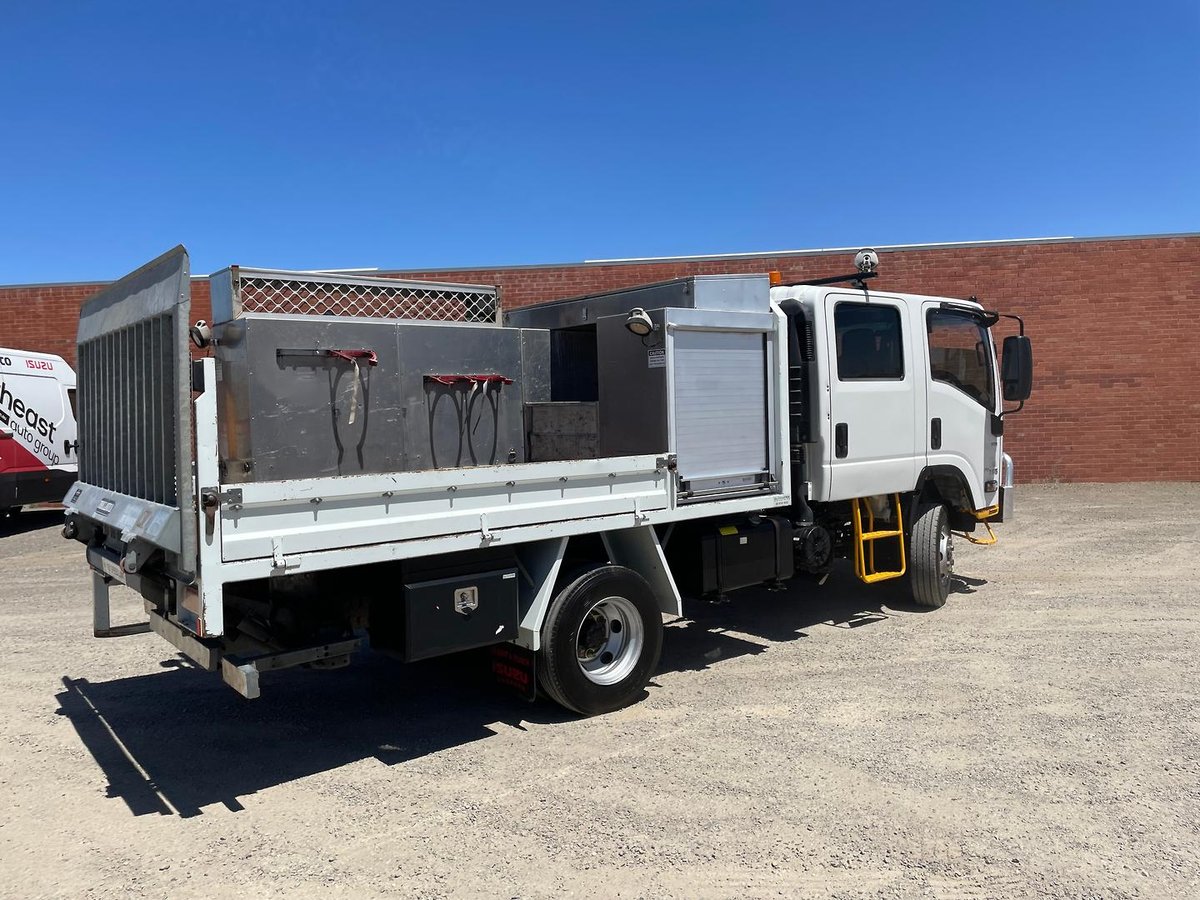 2019 Isuzu N Series NPS 75/45-155 image 5
