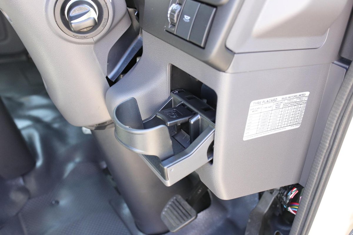 2026 Isuzu Npr 45/65-175 Dt D34 Trade Pack image 18