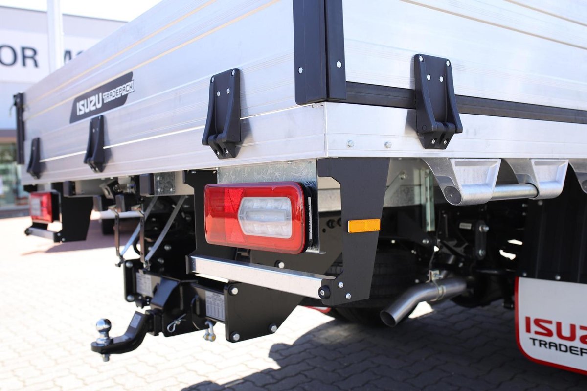 2026 Isuzu Npr 45/65-175 Dt D34 Trade Pack image 13