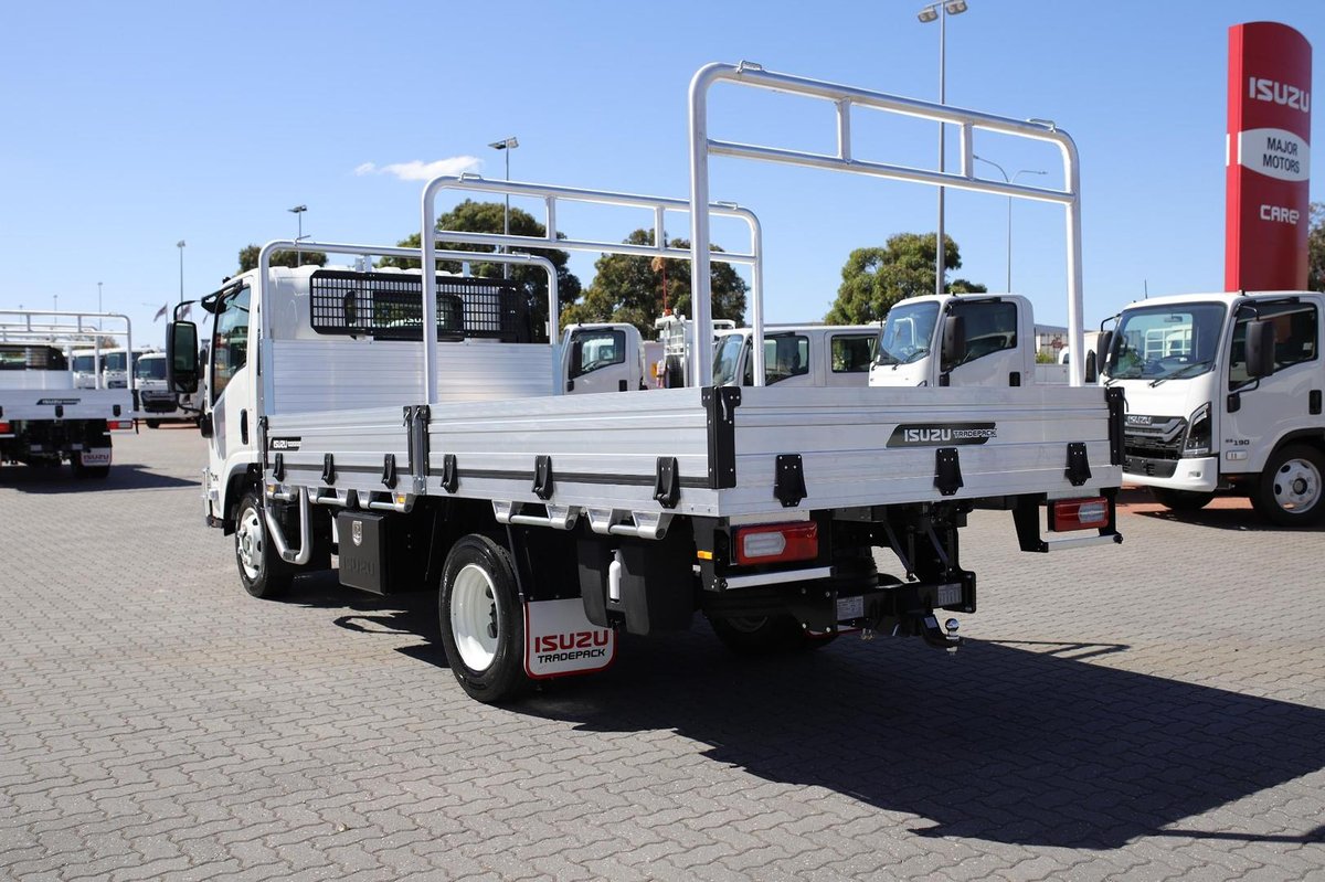 2026 Isuzu Npr 45/65-175 Dt D34 Trade Pack image 16