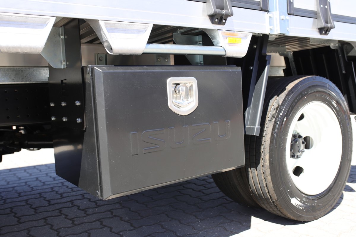 2026 Isuzu Trucks Npr 45/65-175  Dt D34 Trade Pack image 12
