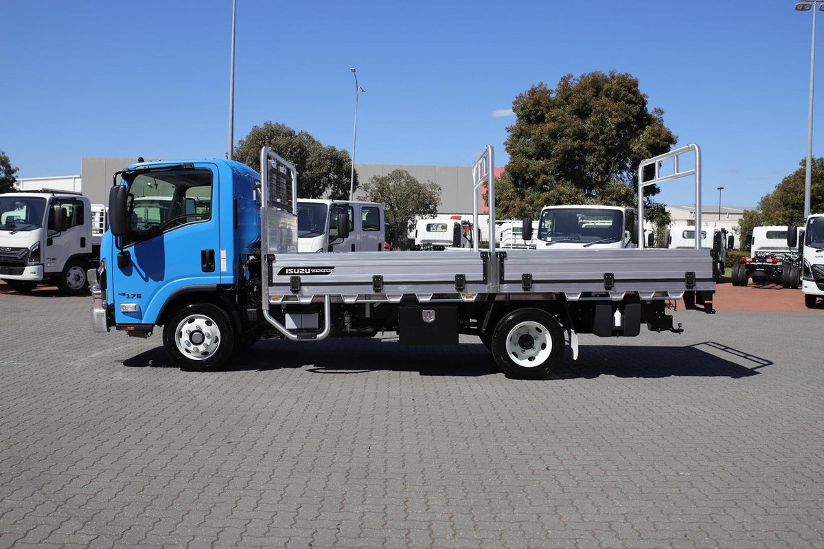 2026 Isuzu Npr 45/65-175 Dt D34 Trade Pack image 6