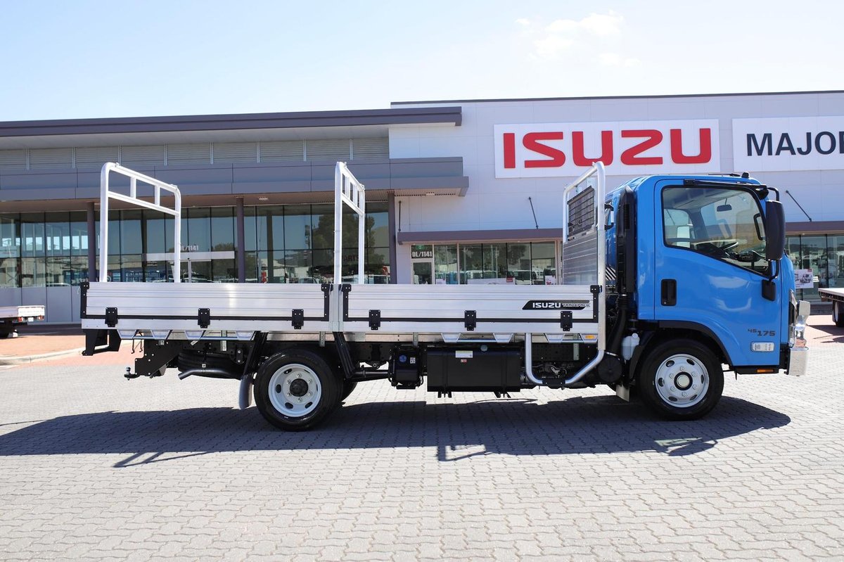 2026 Isuzu Npr 45/65-175 Dt D34 Trade Pack image 4