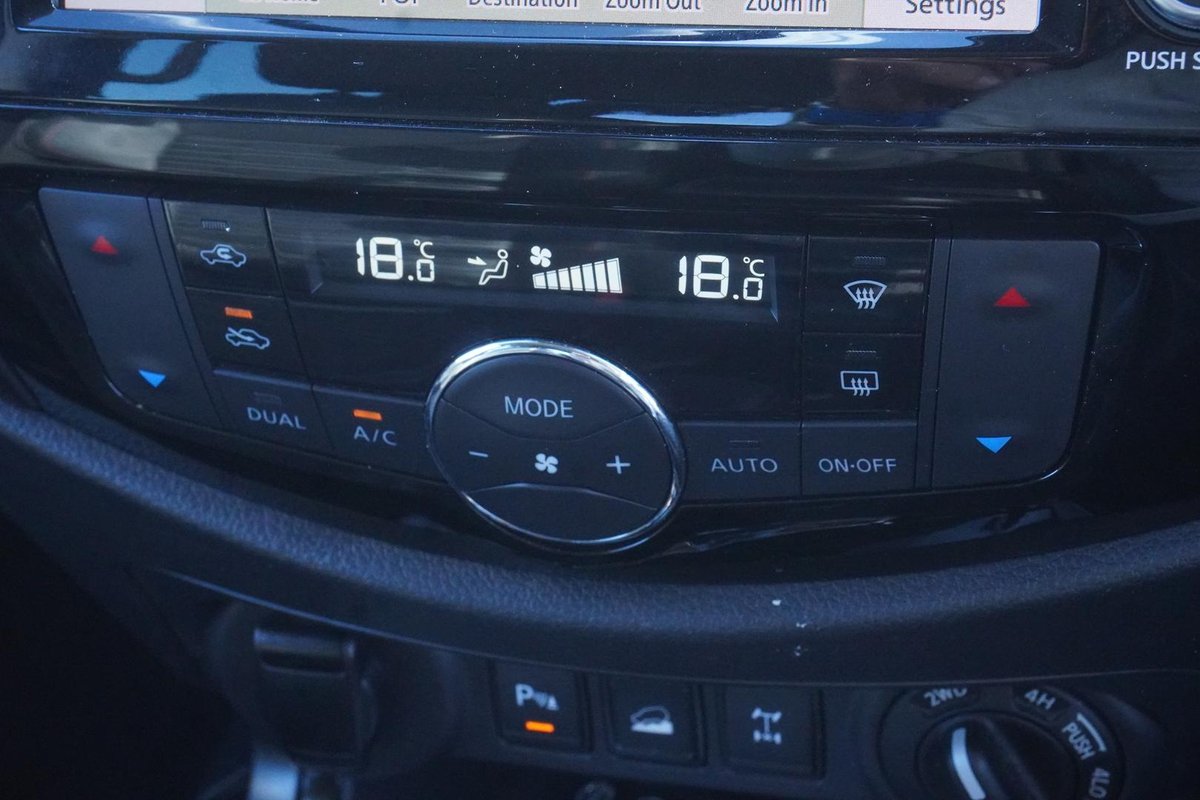 2021 Nissan Navara PRO-4X D23 MY21 4X4 Dual Range image 19