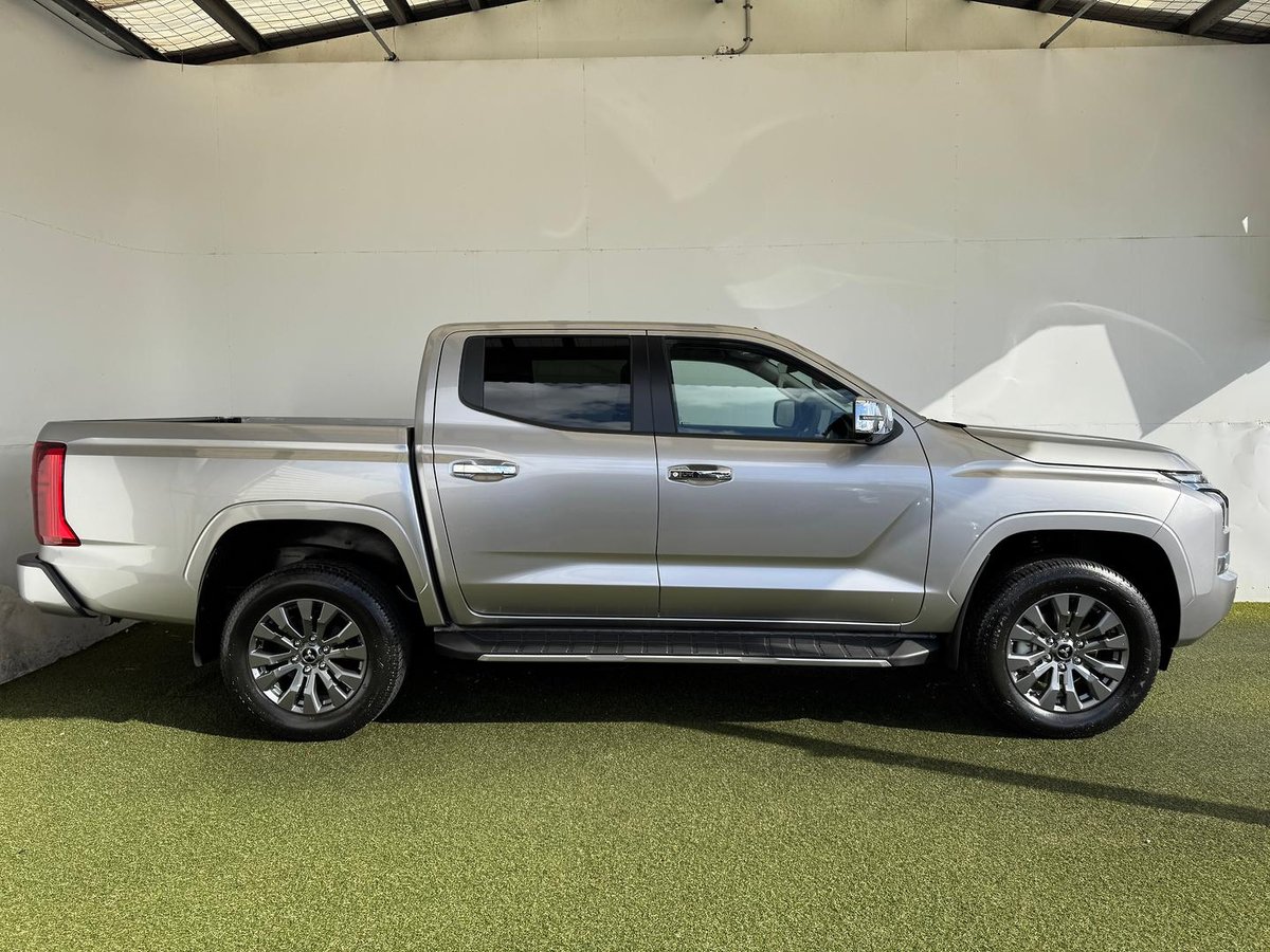 2025 Mitsubishi Triton GLS MV MY25 4X4 Dual Range image 7