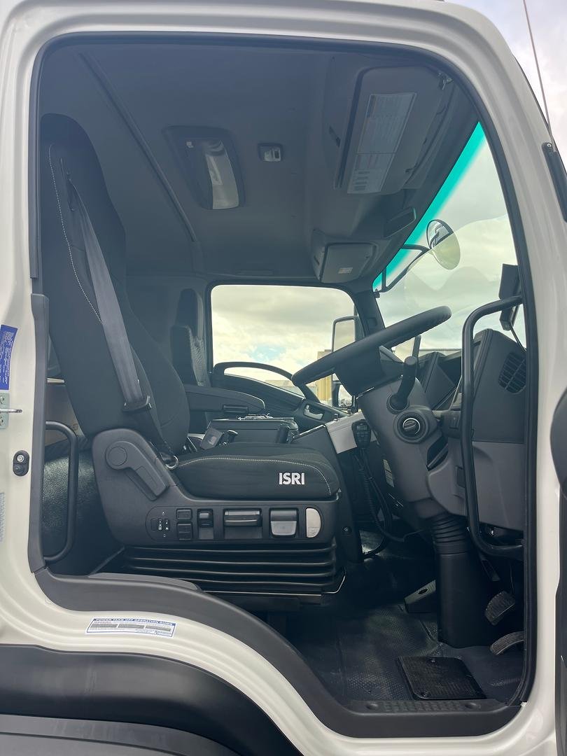2025 Isuzu F Series FVZ 260-300 AT R46 image 11