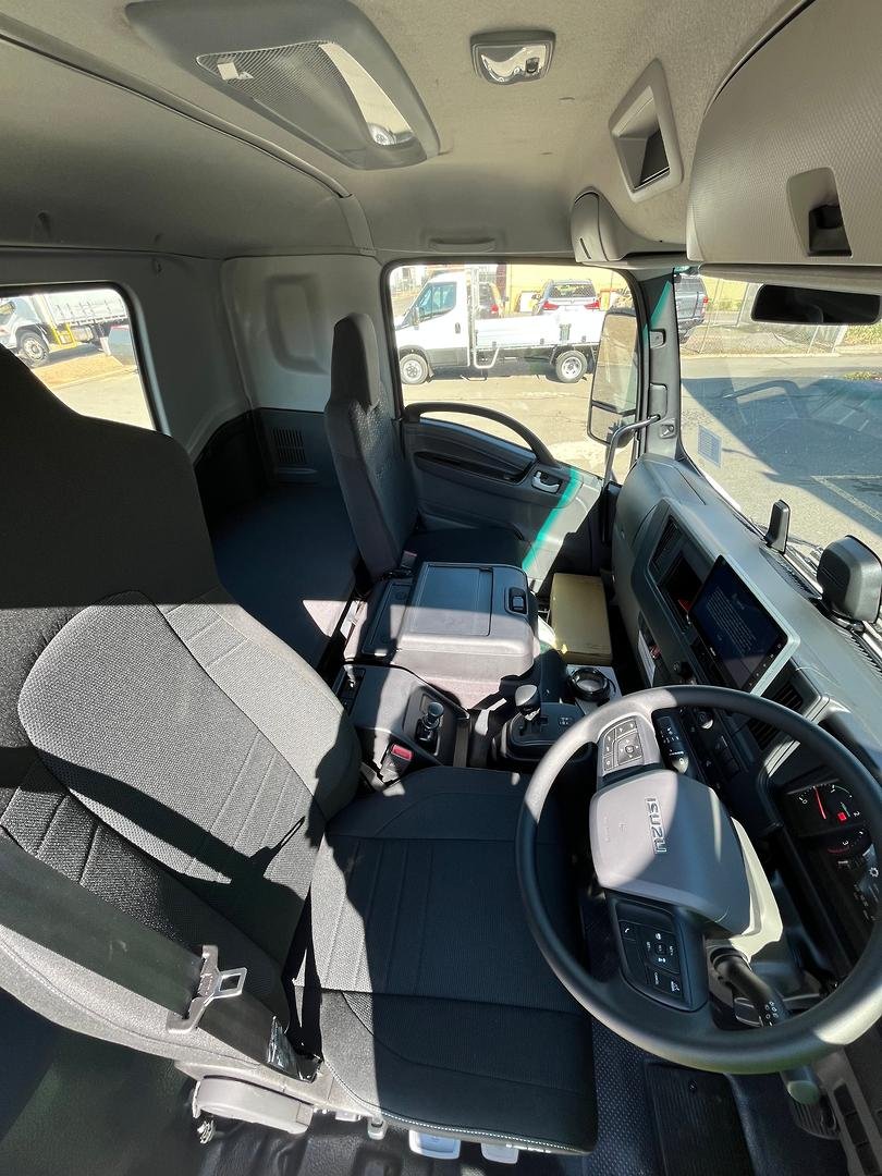 2026 Isuzu F Series image 11