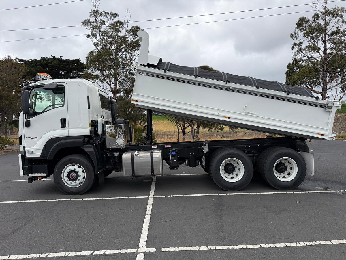 2025 Isuzu F Series Fxz 260-355 At R45 image 5
