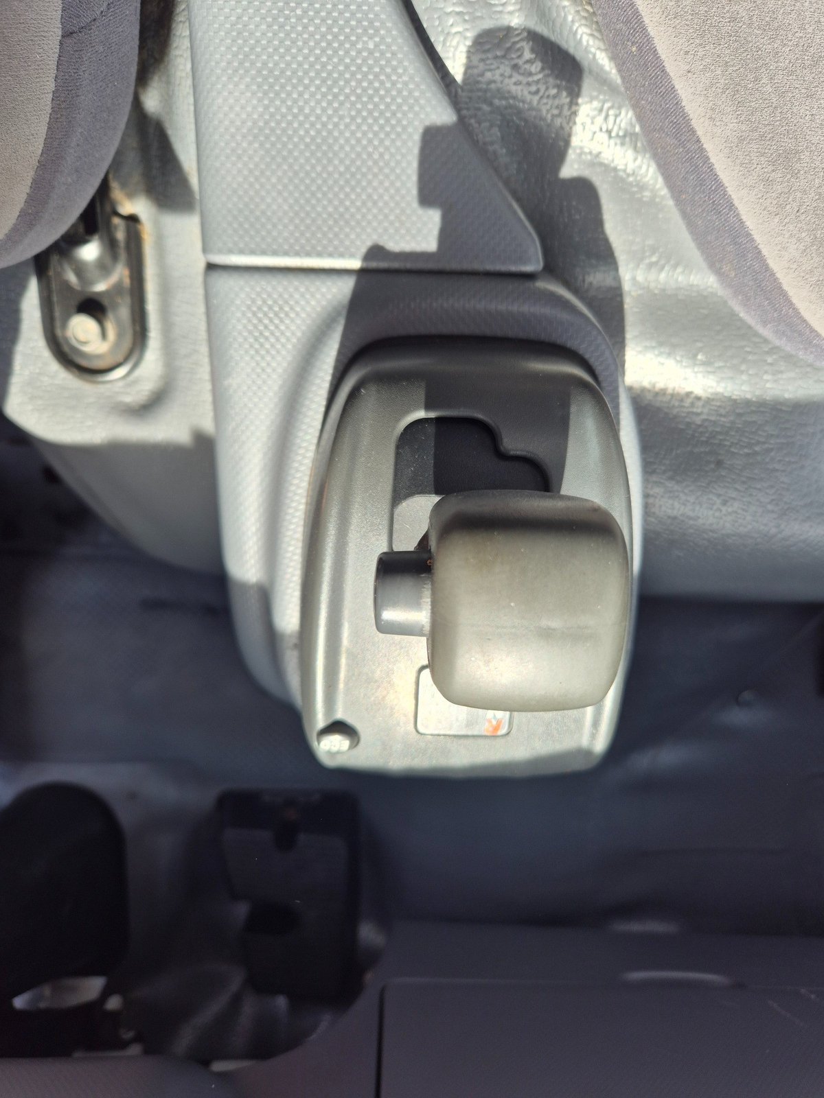 2013 Isuzu Trucks Nlr200 Car License Xlwb Tray And Lift image 11