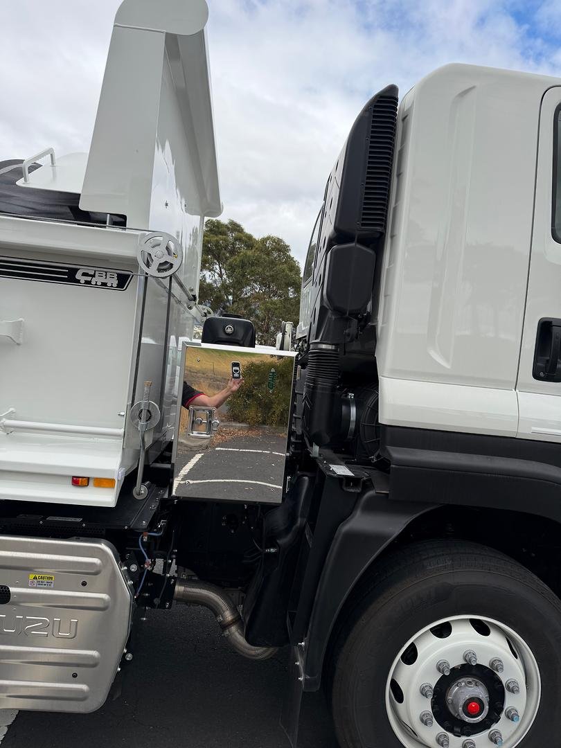 2025 Isuzu F Series Fxy 260-355 At R45 image 9