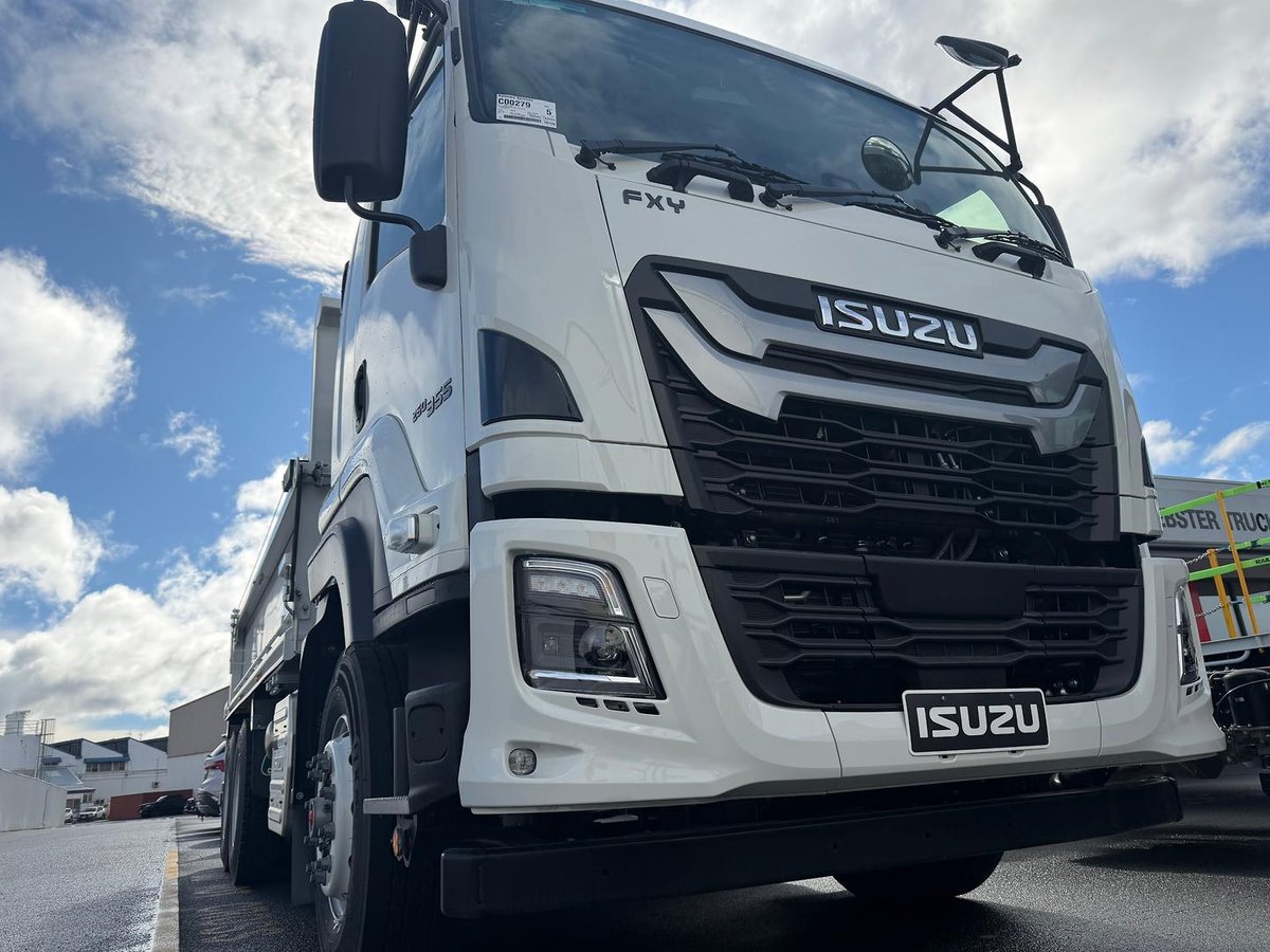 2025 Isuzu F Series Fxy 260-355 At R45 image 3