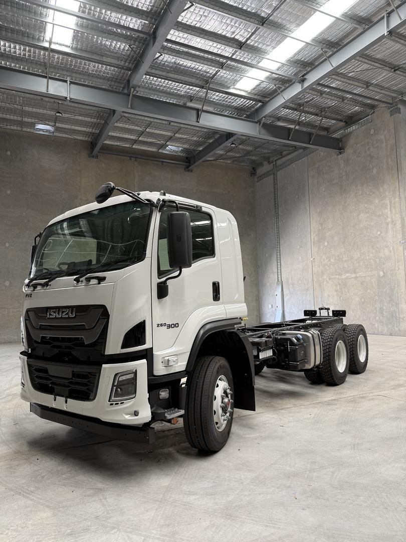 2026 Isuzu F Series Fvz 260-300 At R46 image 4
