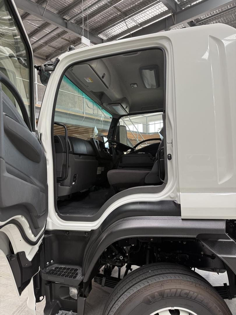 2026 Isuzu F Series FVZ 260-300 AT R46 image 24