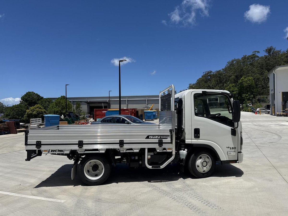 2026 Isuzu N Series NLR 45-150 DT D25 Traypack image 2