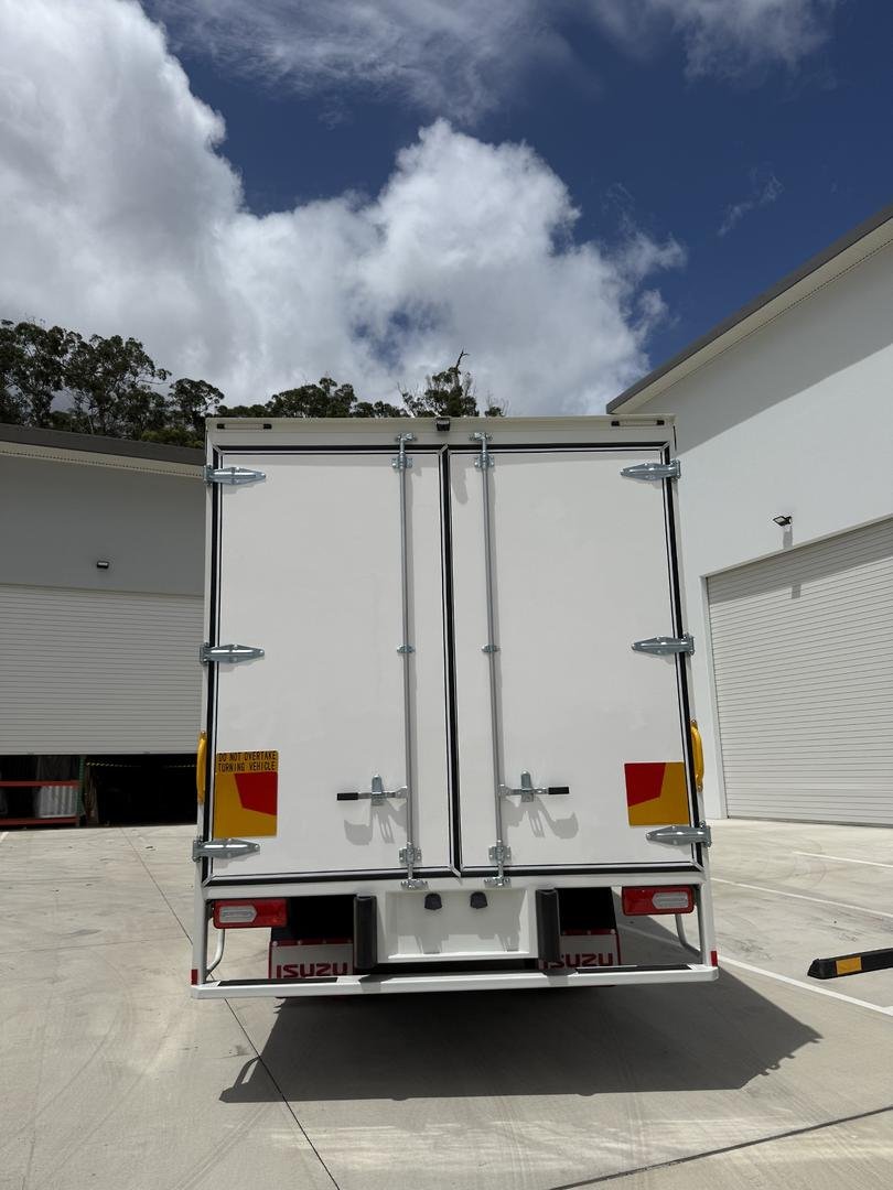 2025 Isuzu Nqr 88-190 Am D42 Freightpack NQR 88-190 AM D42 Freightpack image 8