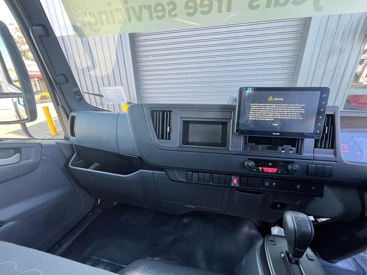 2026 Isuzu N Series Npr 45/65-175 Dt D28 Tradepack image 15