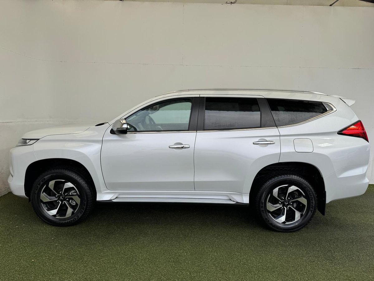 2025 Mitsubishi Pajero Sport GLS QG MY25 4X4 Dual Range image 25