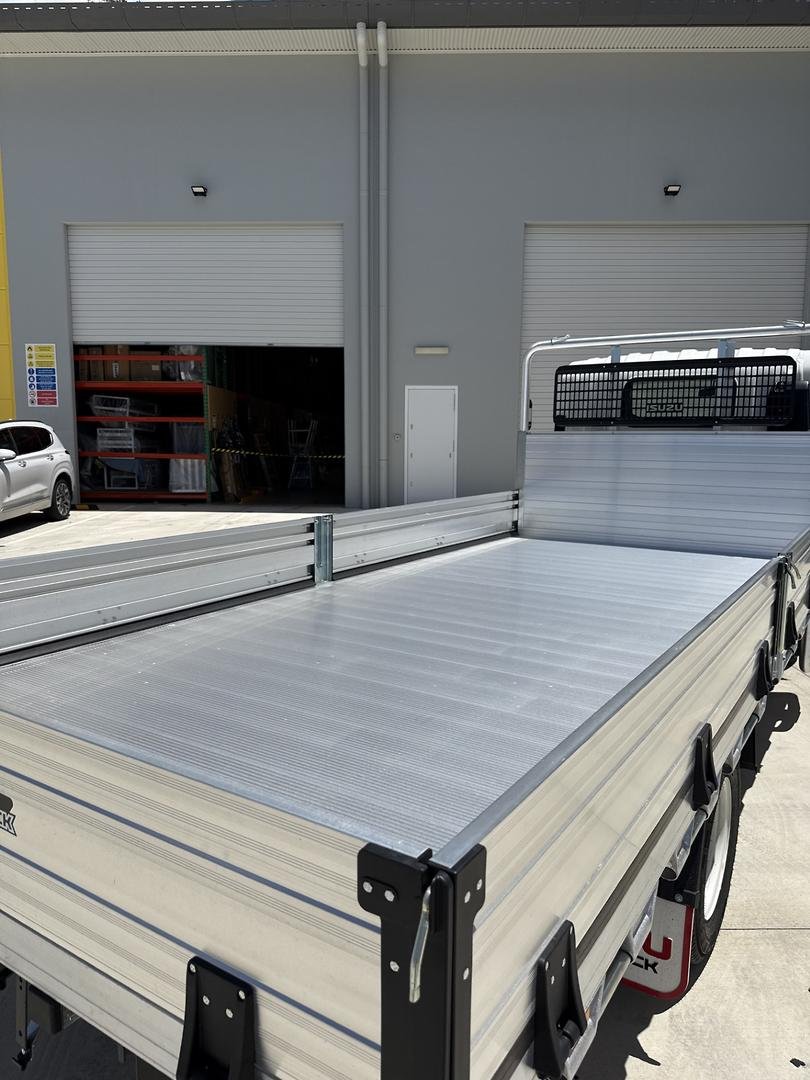 2026 Isuzu N Series NLR 45-150 MT D34 Traypack image 7
