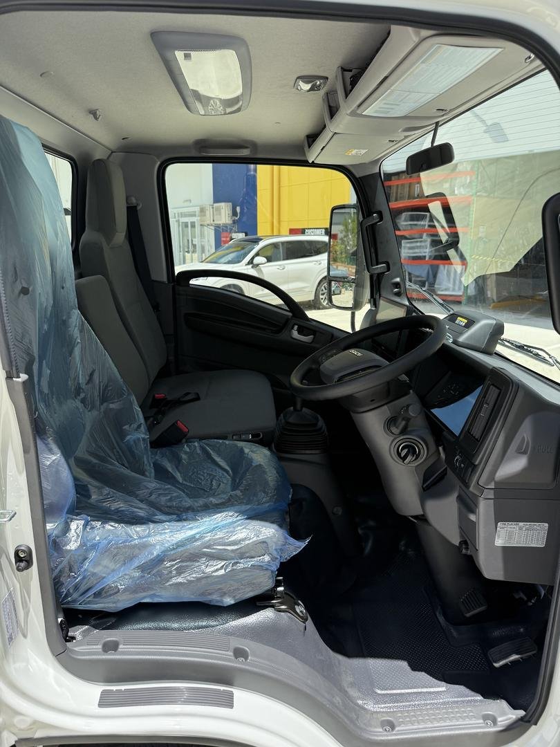 2026 Isuzu N Series NLR 45-150 MT D34 Traypack image 17