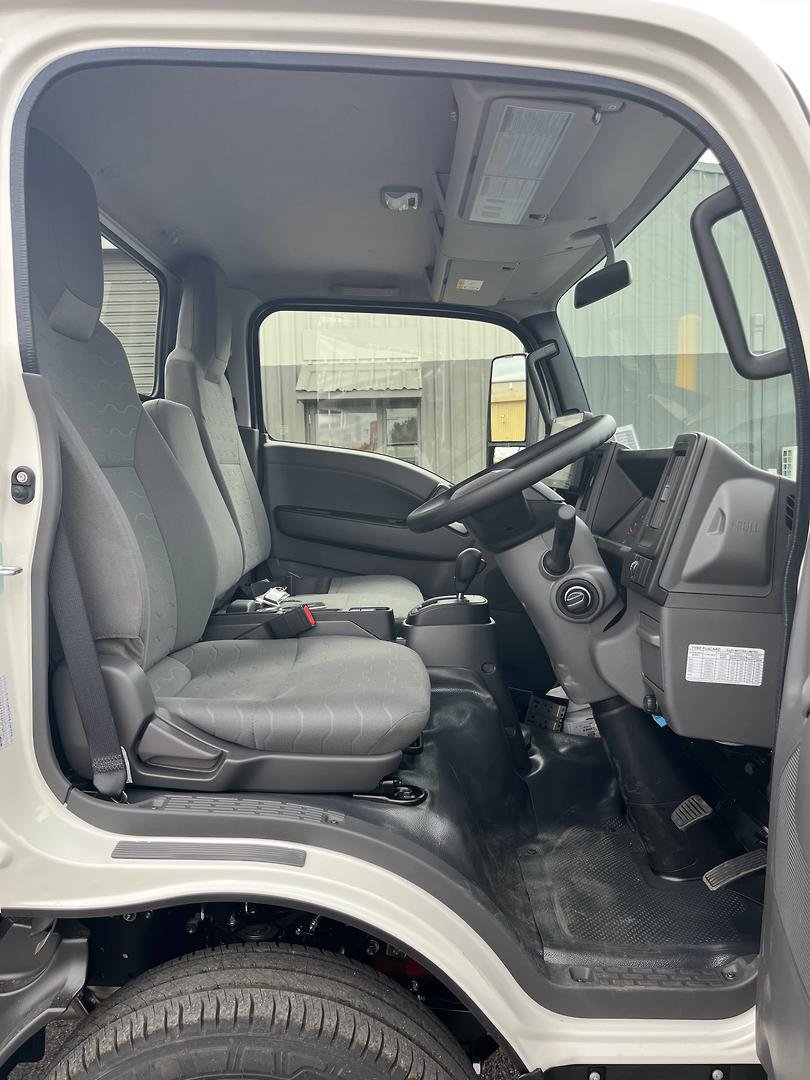 2026 Isuzu N Series image 10