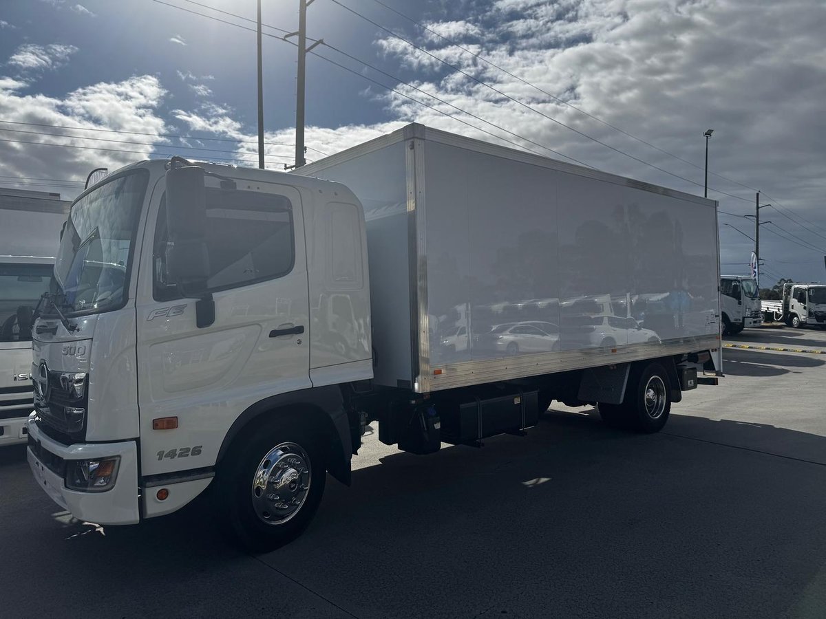 2018 Hino 500 Series FE1426 Auto image 28