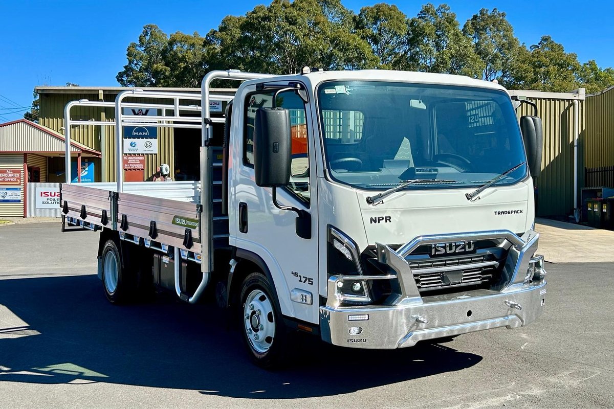 2026 Isuzu N Series NPR 45/65-175 MT D34 Tradepack image 7