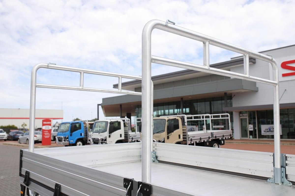 2026 Isuzu Npr 45/65-175  Dt D34 Trade Pack image 11