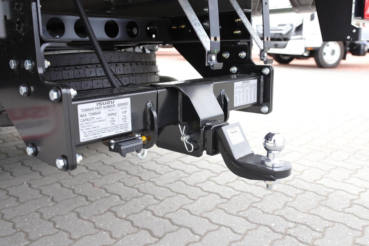 2026 Isuzu Npr 45/65-175  Dt D34 Trade Pack image 15