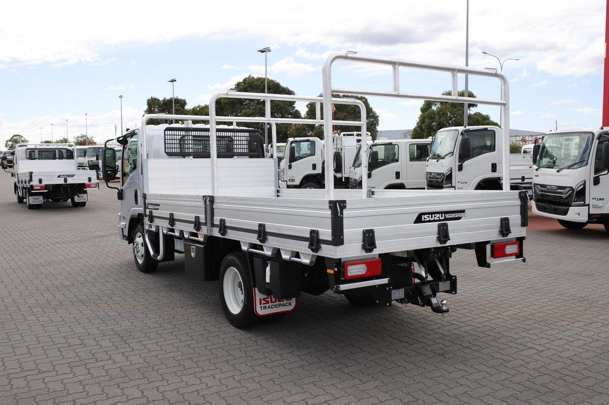 2026 Isuzu Npr 45/65-175  Dt D34 Trade Pack image 18