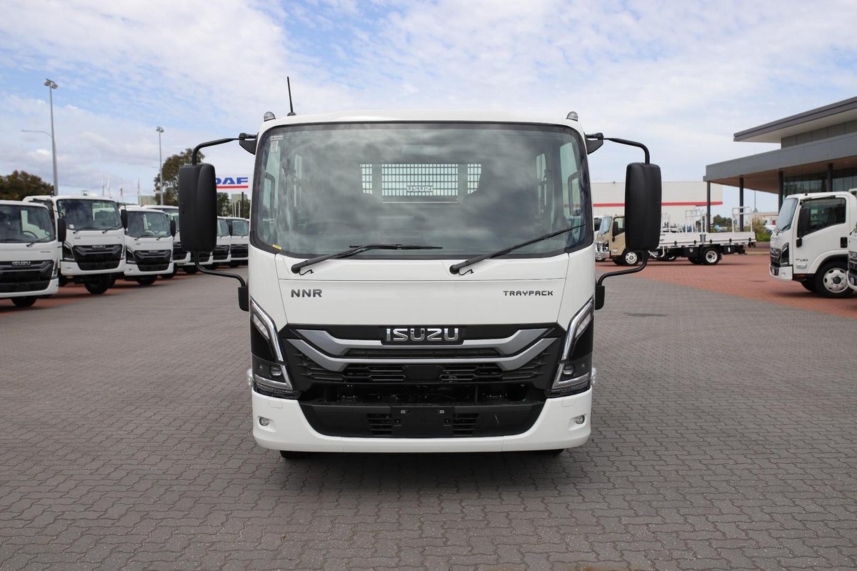 2026 Isuzu Nnr 45 150 Dt C34 Tray Pack image 3