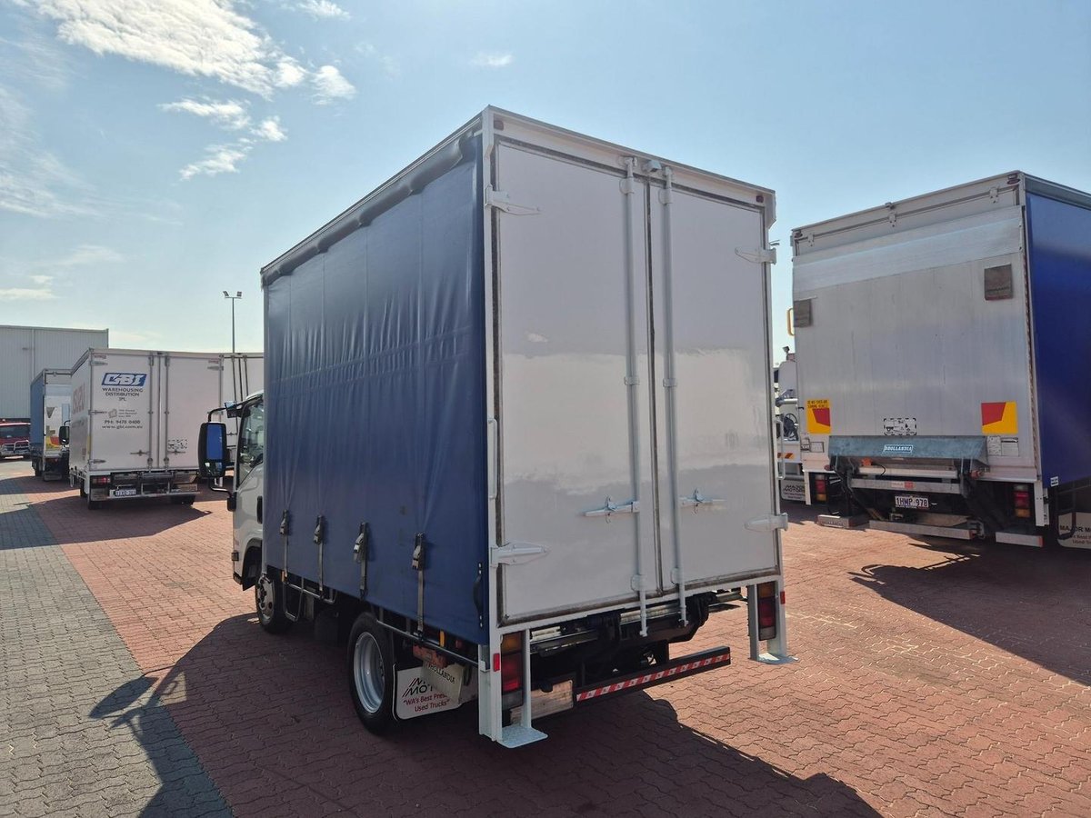 2015 Isuzu Nlr 45-150 2 Pallet Tautliner And Lift image 4