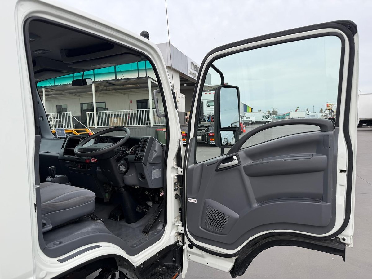 2021 Isuzu N Series Npr 45/55-155 image 16