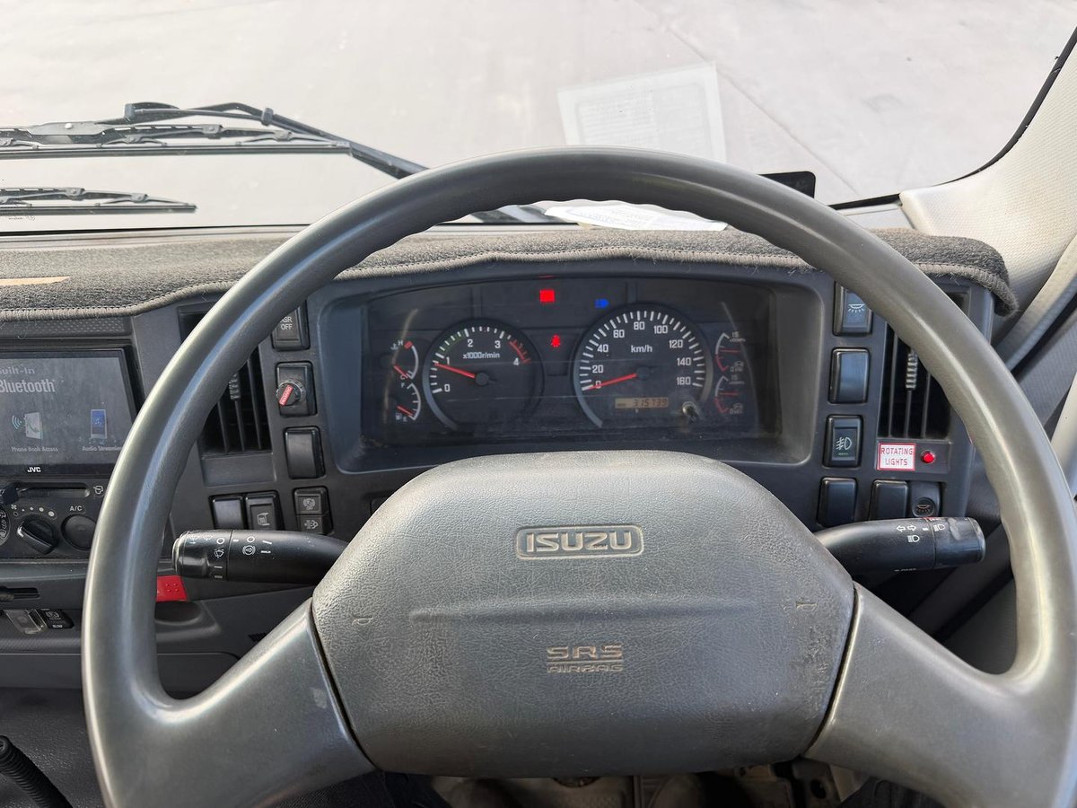 2009 Isuzu F Series FRR 500 PTO image 14