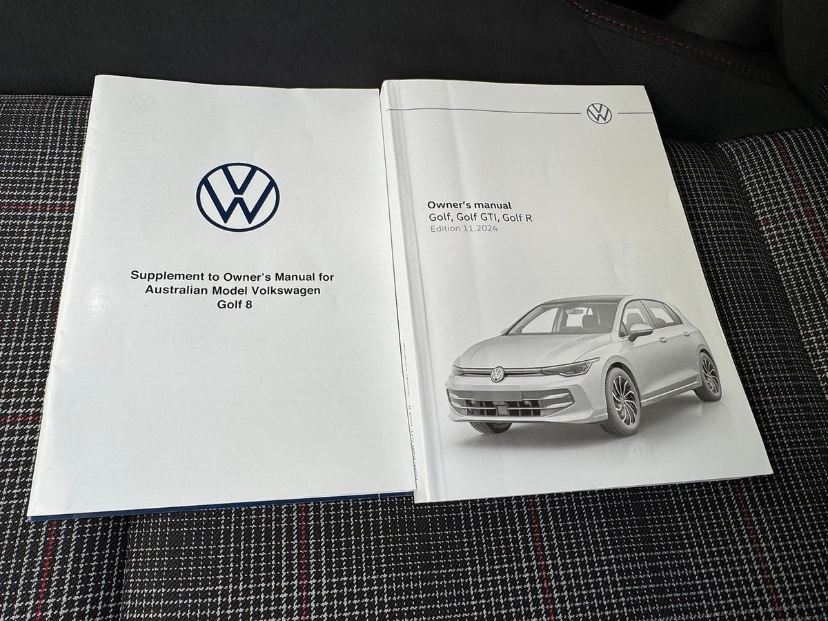 2025 Volkswagen Golf GTI 8.5 MY25 image 25