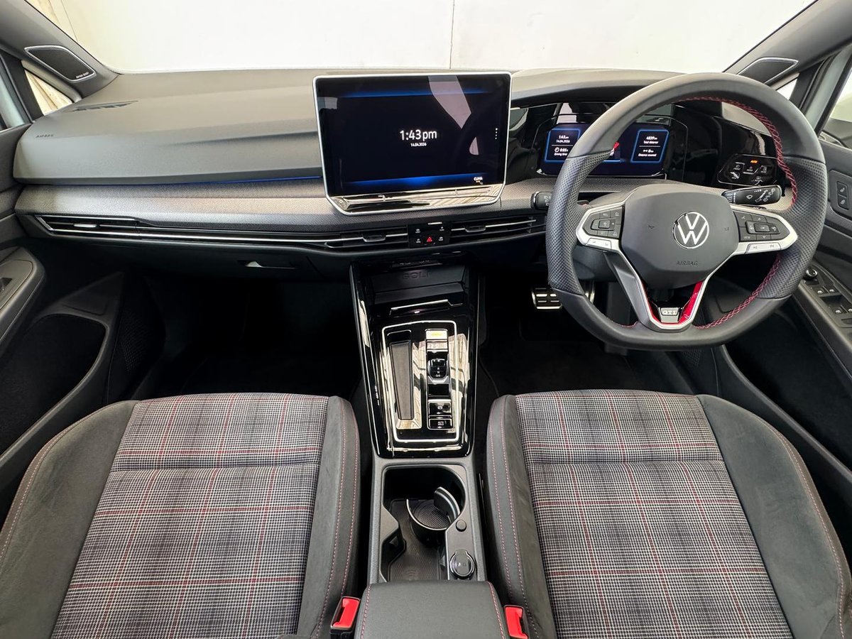 2025 Volkswagen Golf GTI 8.5 MY25 image 7