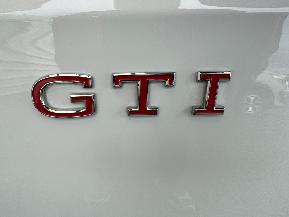 2025 Volkswagen Golf GTI 8.5 MY25 image 24
