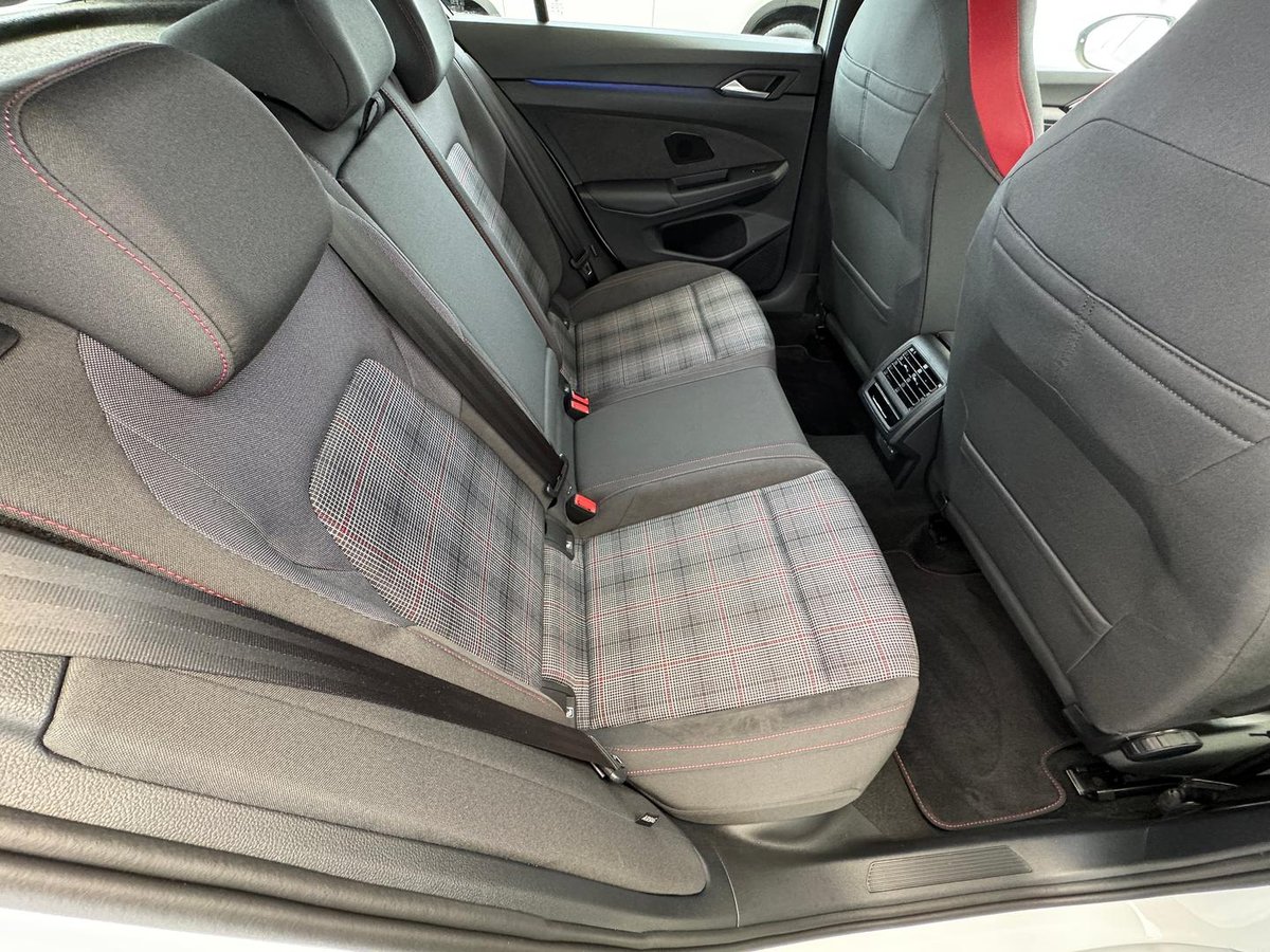 2025 Volkswagen Golf GTI 8.5 MY25 image 12