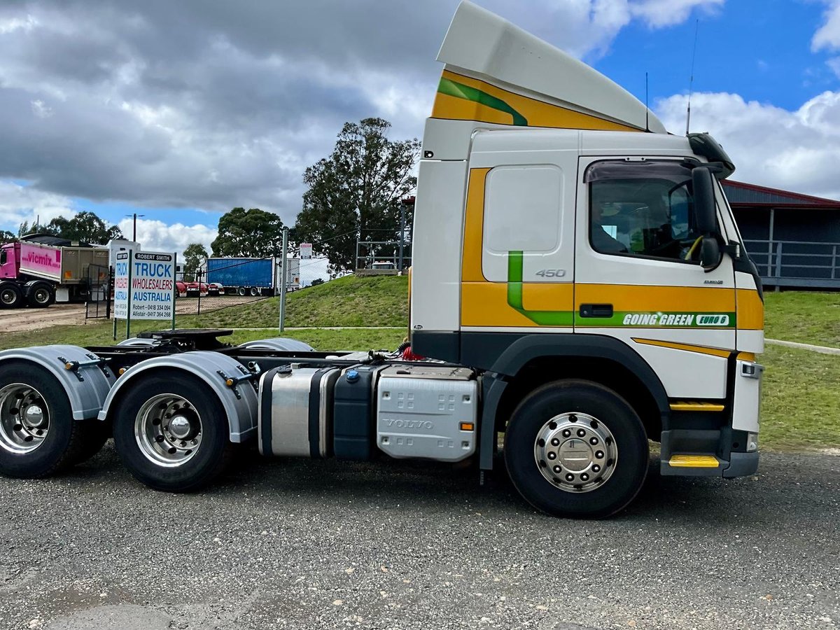 2018 Volvo Fm Series image 33