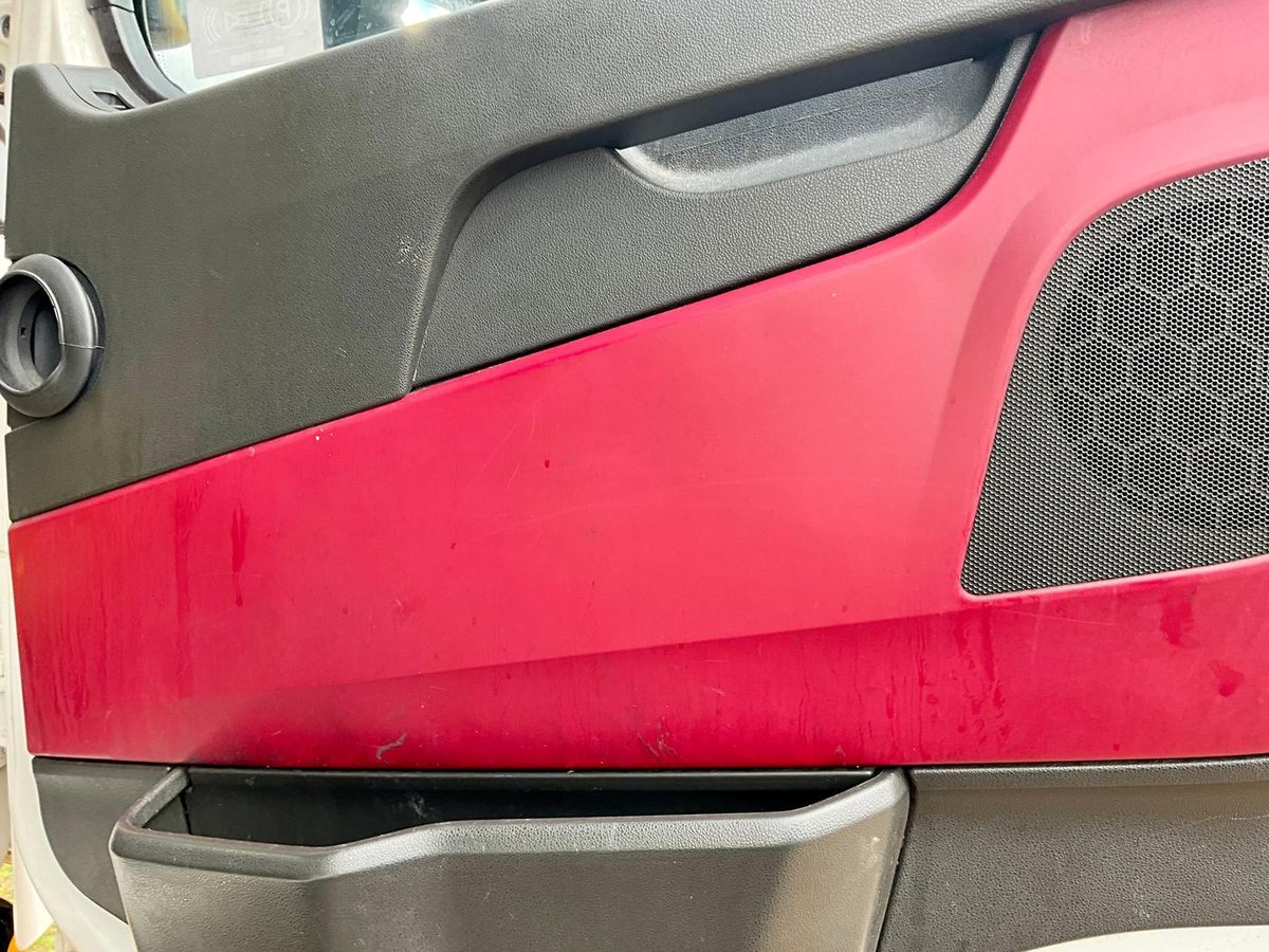 2018 Volvo Fm Series image 21
