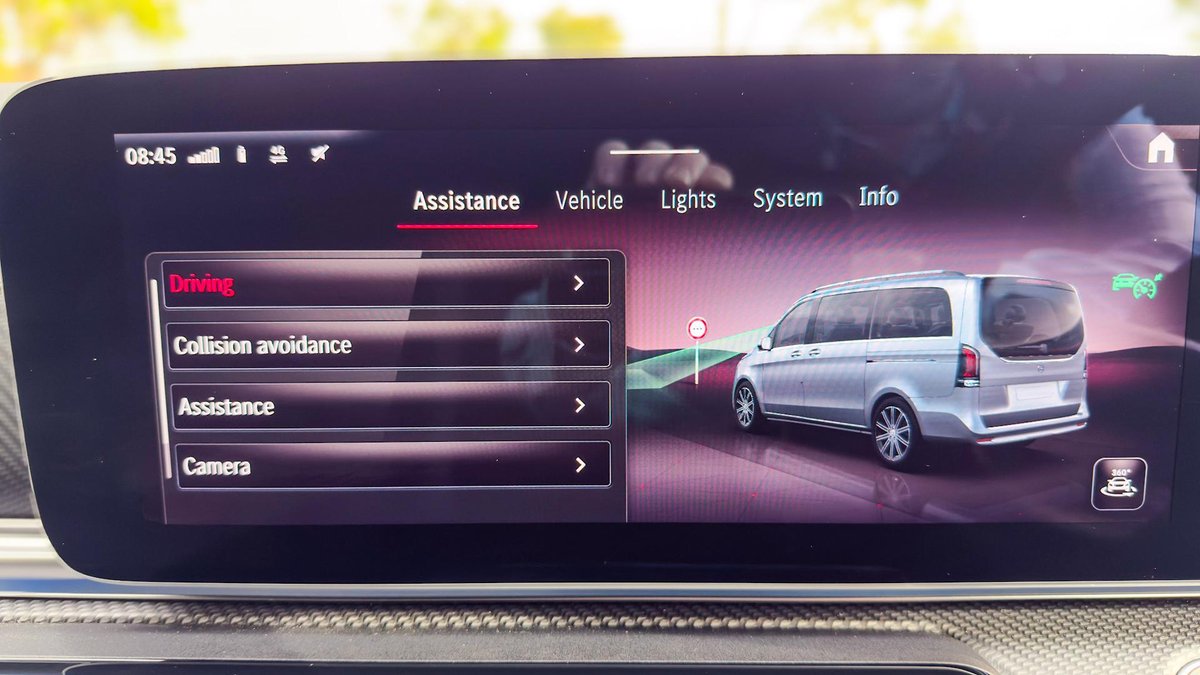 2025 Mercedes-Benz V-Class V300 AMG 447 image 25