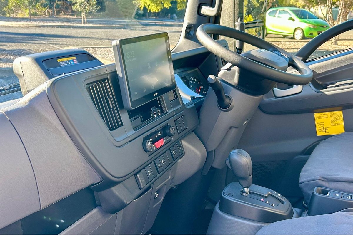 2026 Isuzu N Series NLR 45-150 DT D25 Tipper image 26
