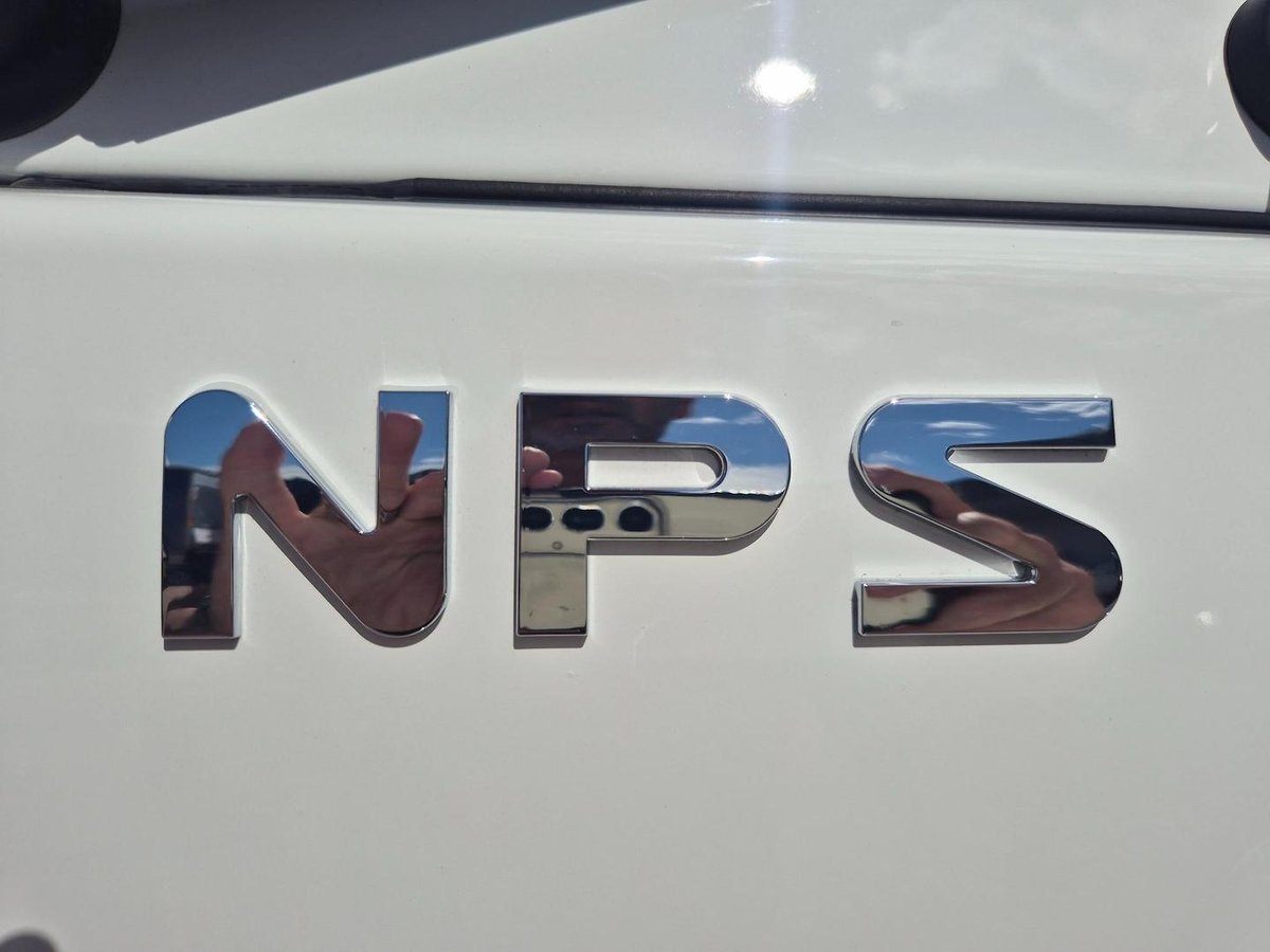 2020 Isuzu Nps75-155 Amt 4X4 Coach 22 Seat Bus image 3
