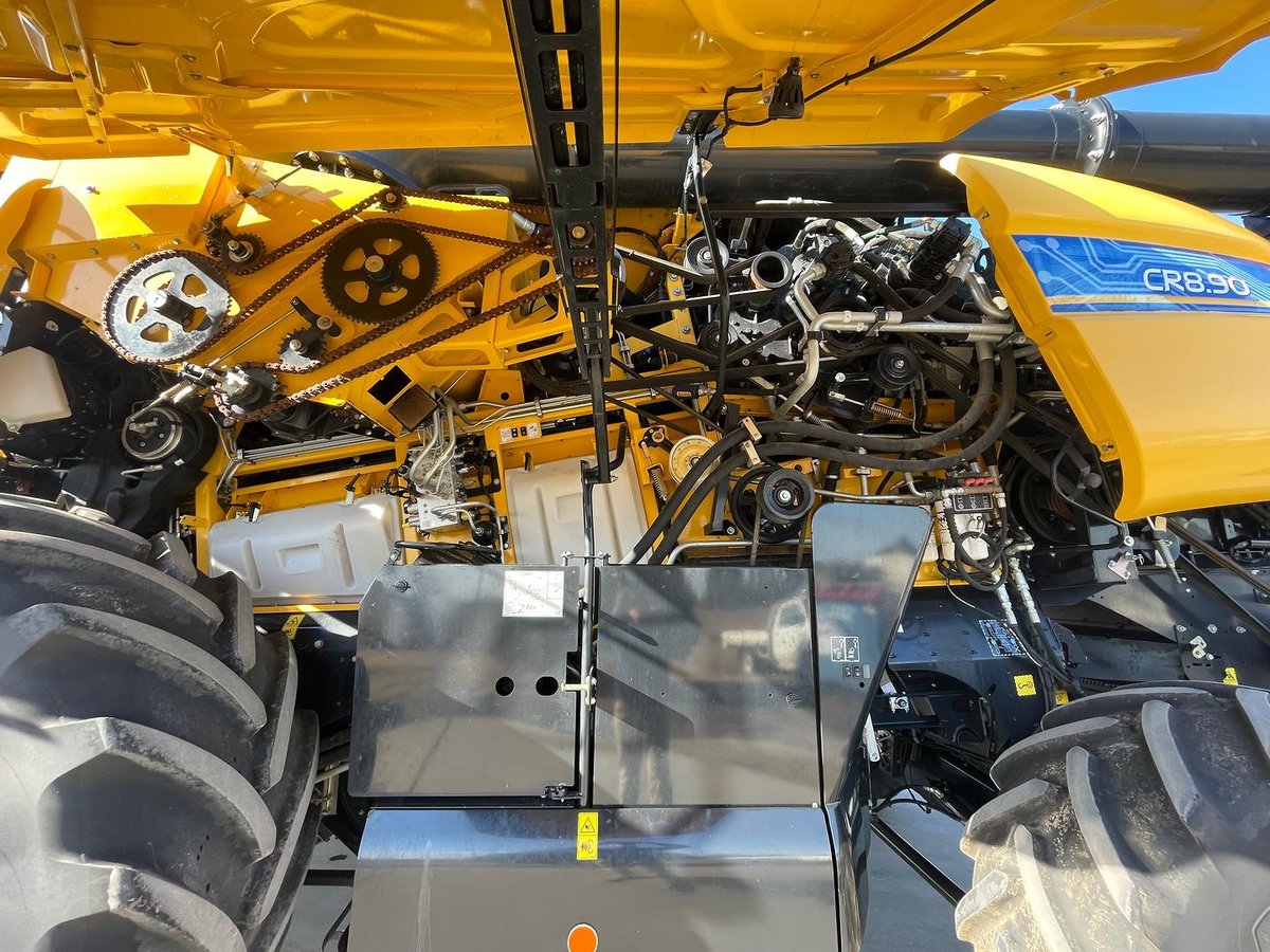 2021 New Holland Cr8.90 Revelation image 9