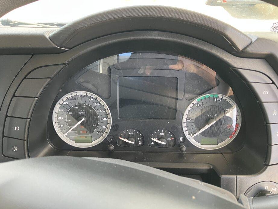 2024 Iveco S-Way AD270 image 15