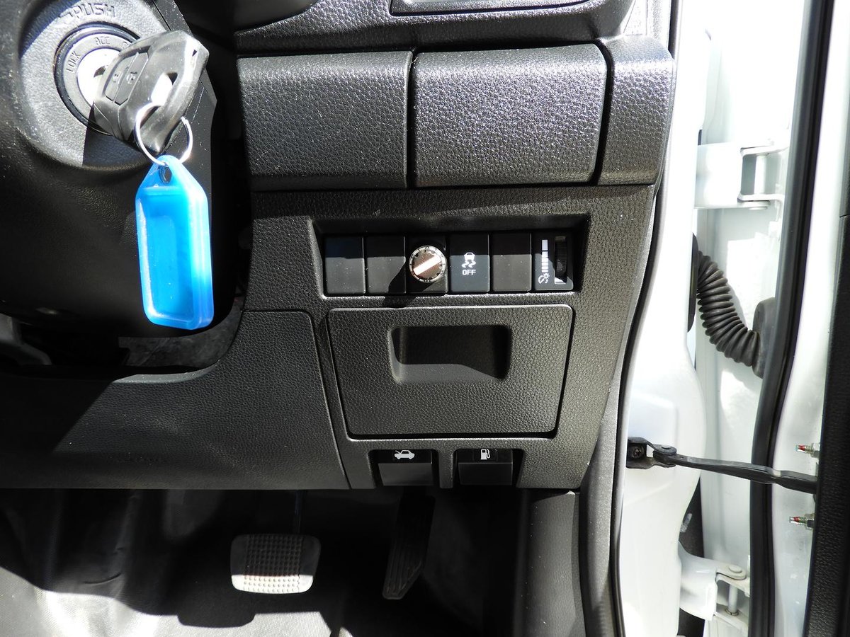 2020 Isuzu D-MAX SX High Ride MY21 4x2 image 7