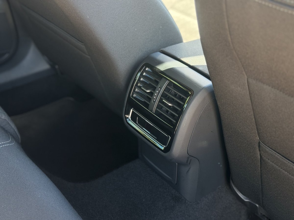 2022 Volkswagen Passat 140TSI Business B8 MY22.5 image 22