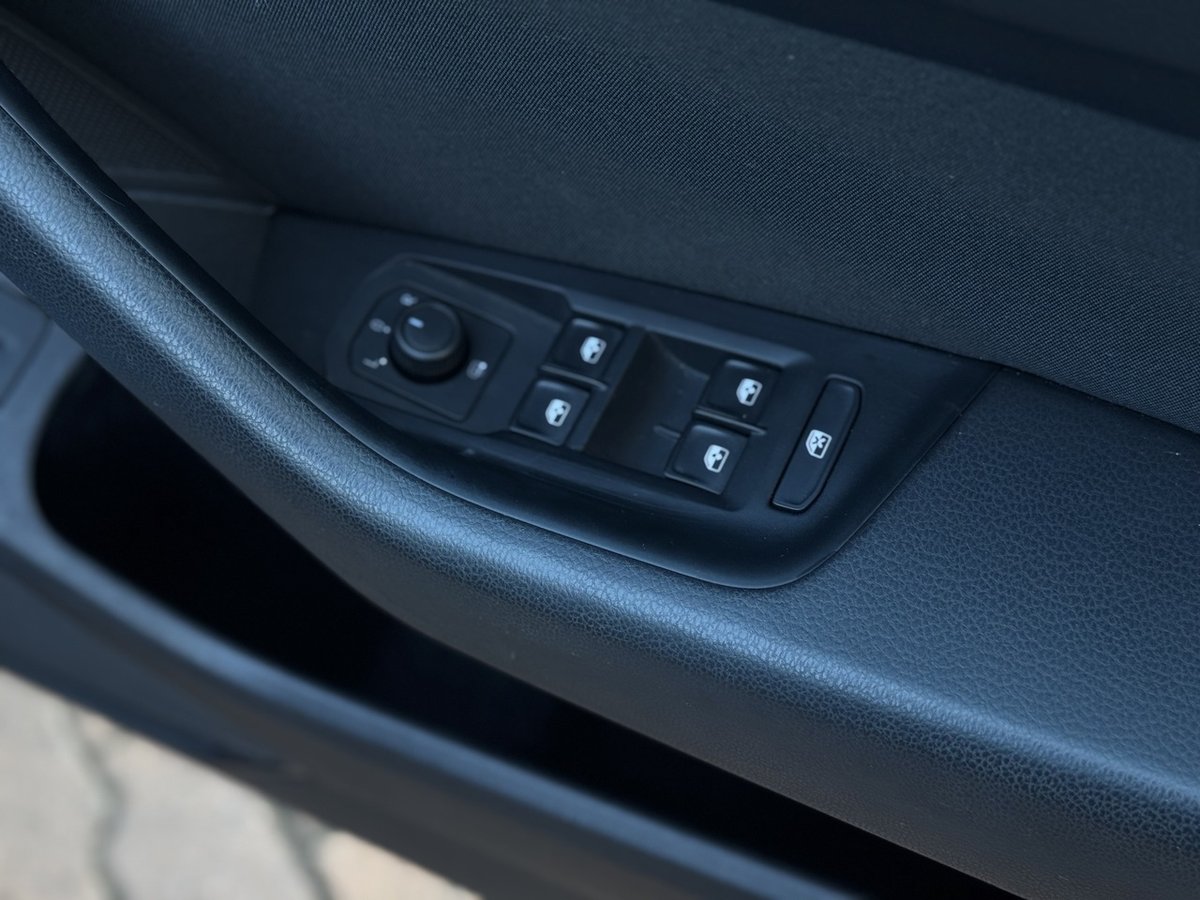 2022 Volkswagen Passat 140TSI Business B8 MY22.5 image 8