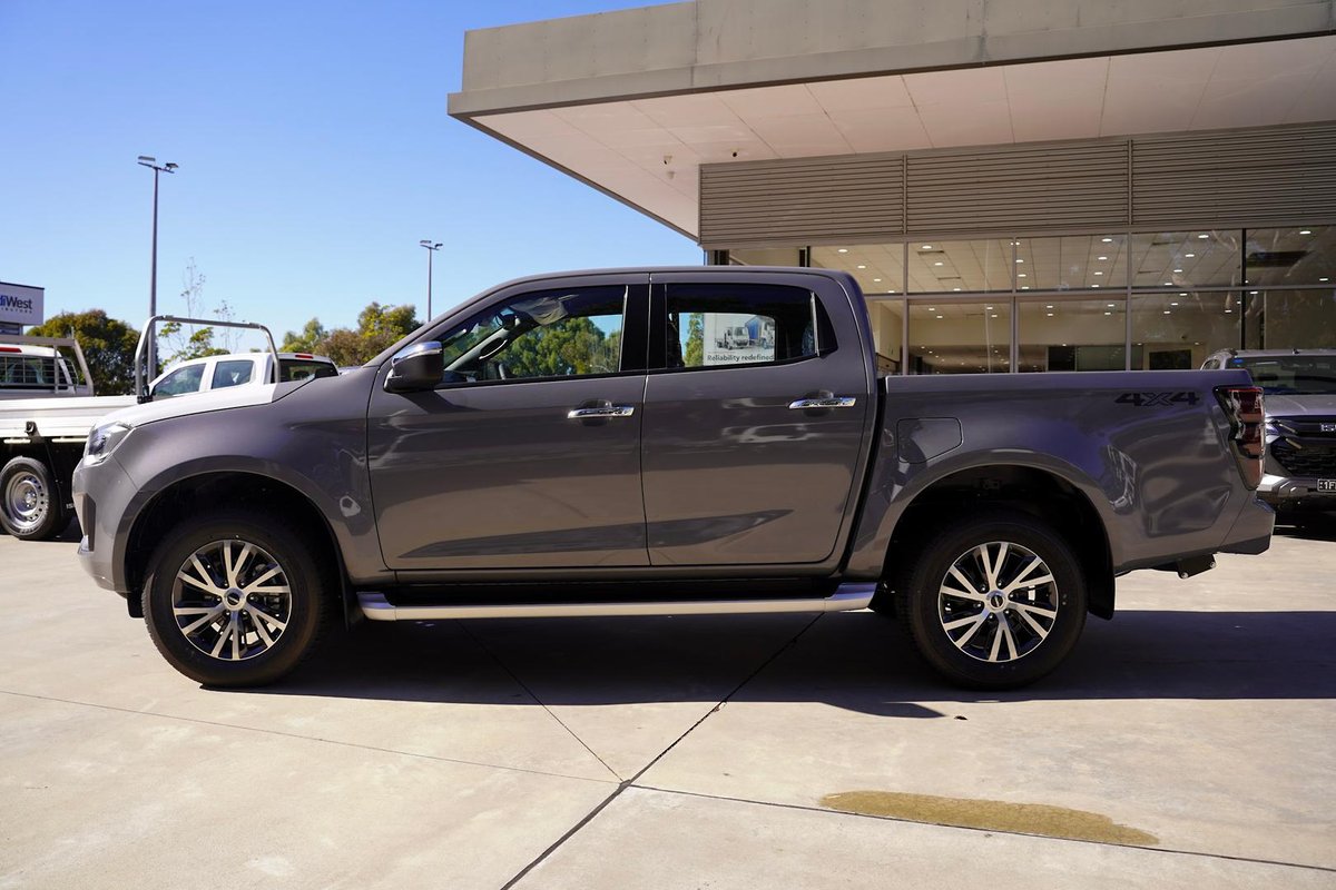 2025 Isuzu D-MAX image 6